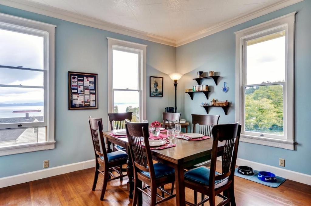Astoria Painted Lady Historic Apt With River View! מראה חיצוני תמונה